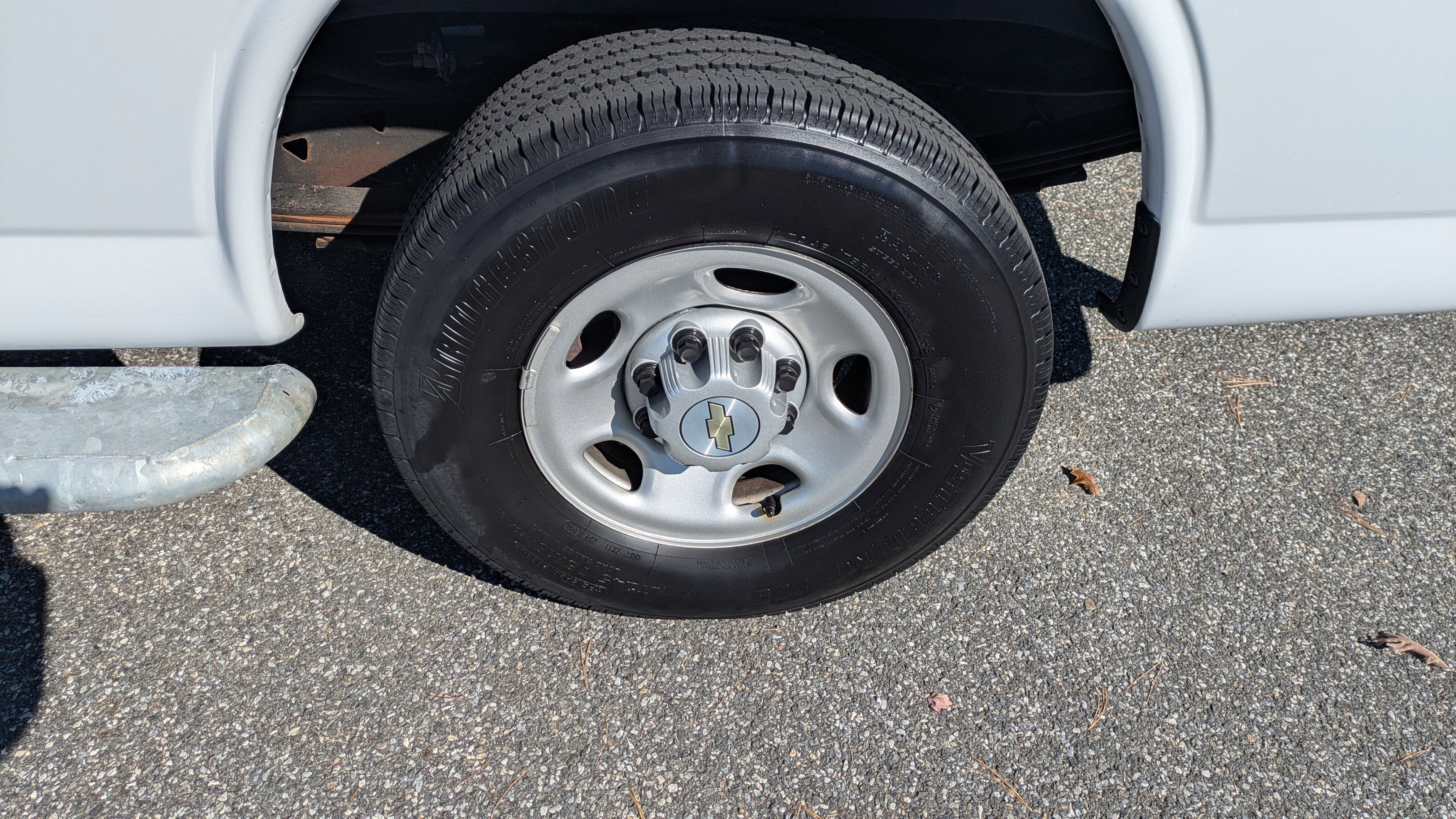 2023 Chevrolet Express Cargo 2500 WT