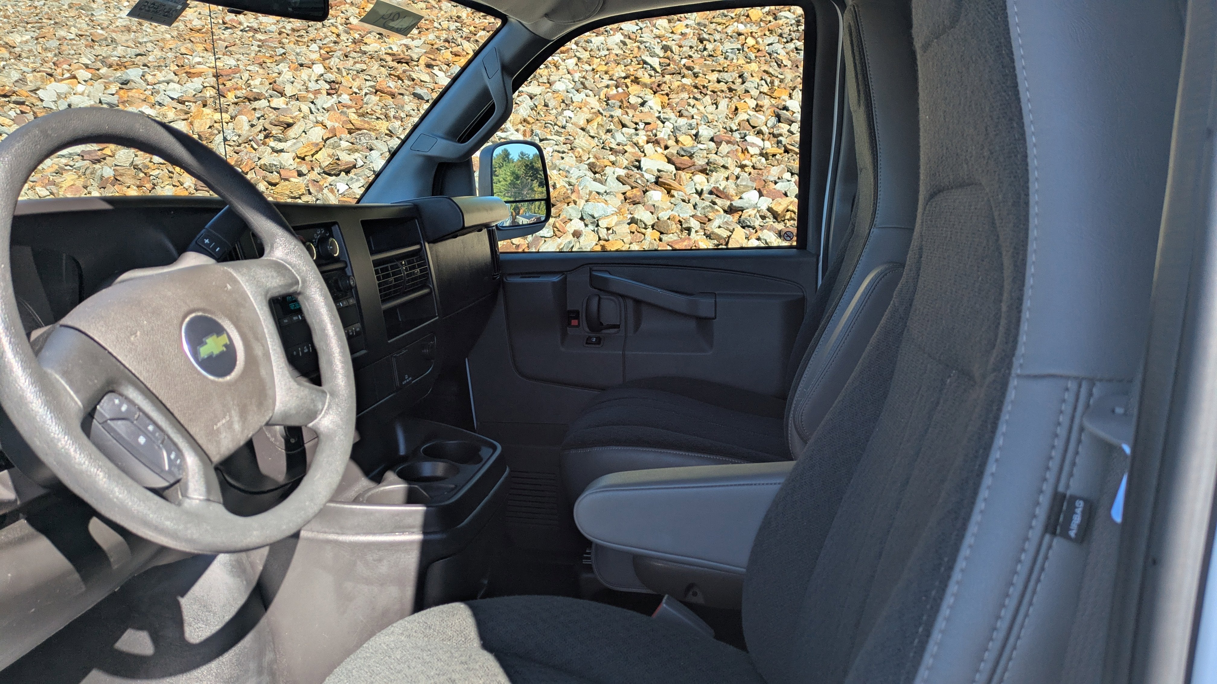 2023 Chevrolet Express Cargo 2500 WT