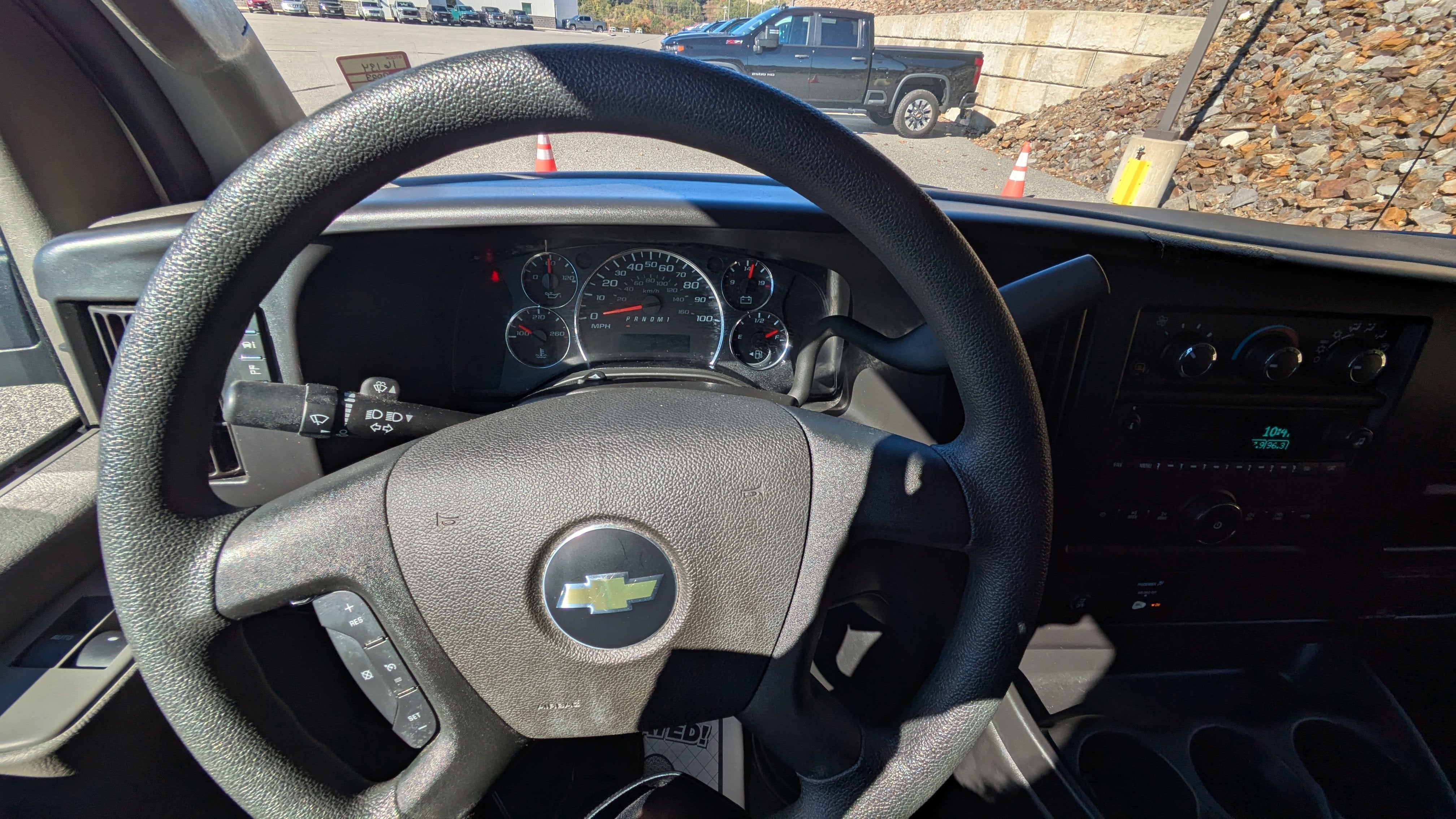 2023 Chevrolet Express Cargo 2500 WT