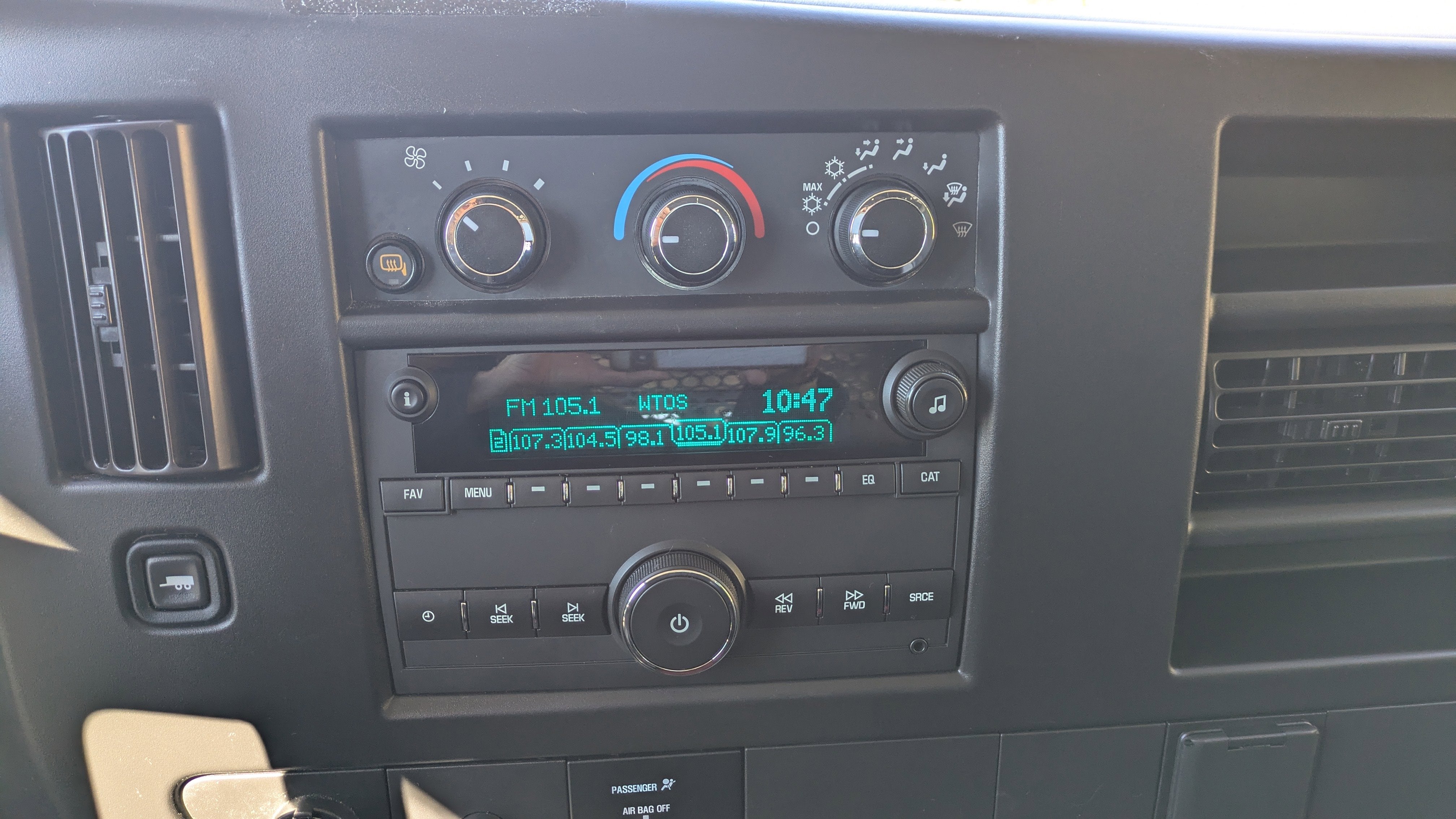 2023 Chevrolet Express Cargo 2500 WT