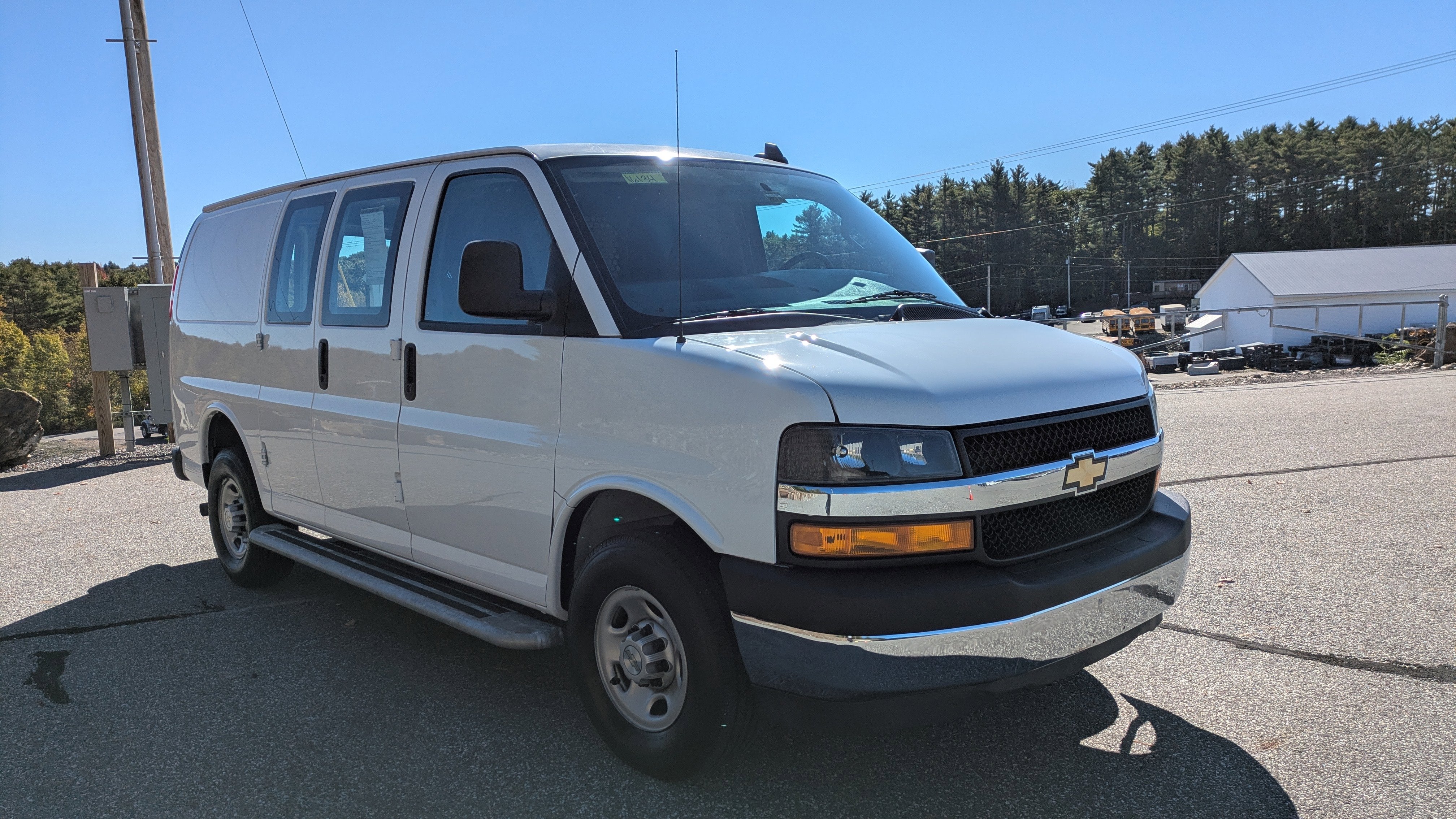 2023 Chevrolet Express Cargo 2500 WT