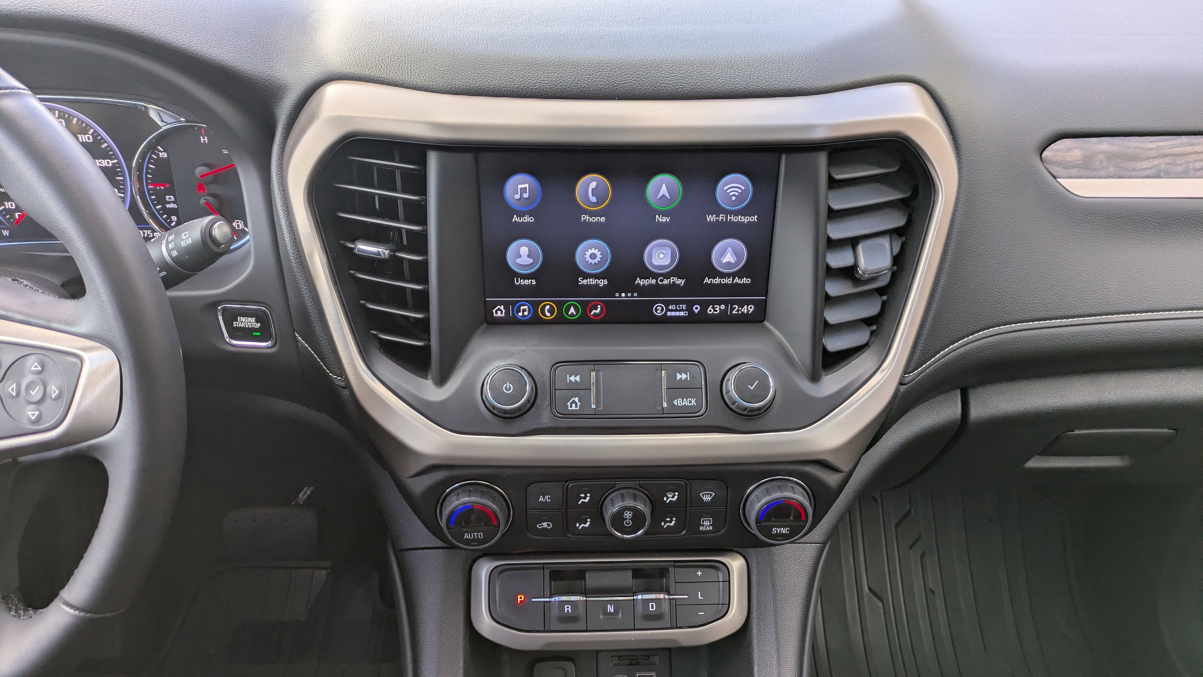 2023 GMC Acadia Denali