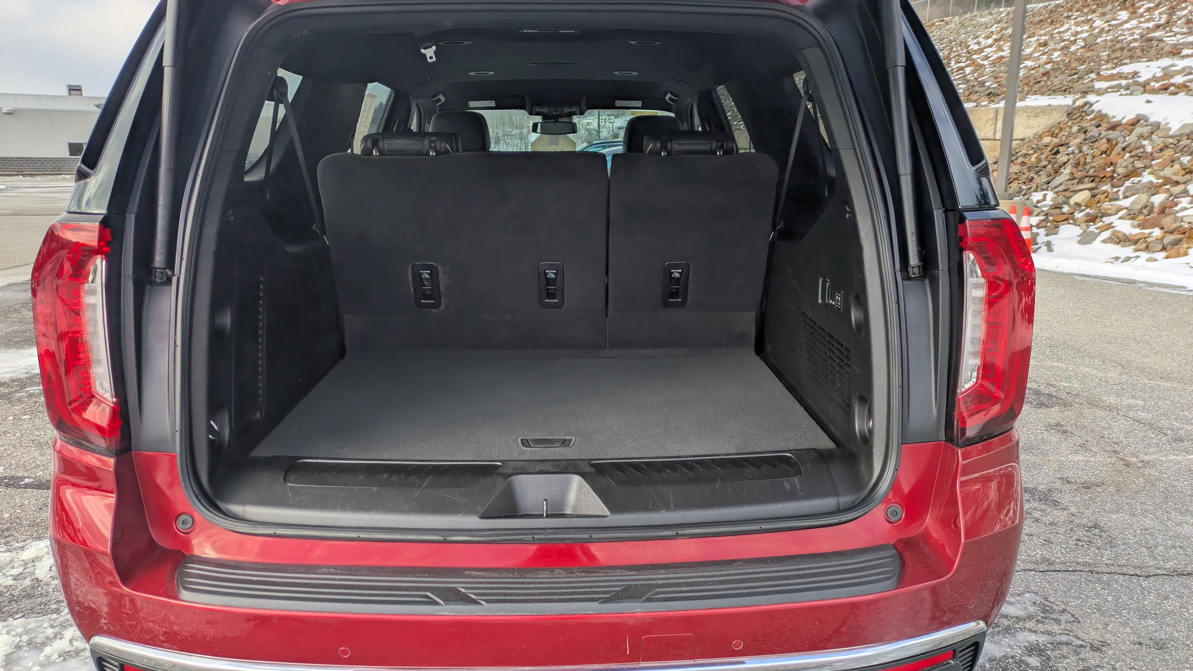 2024 GMC Yukon XL SLT