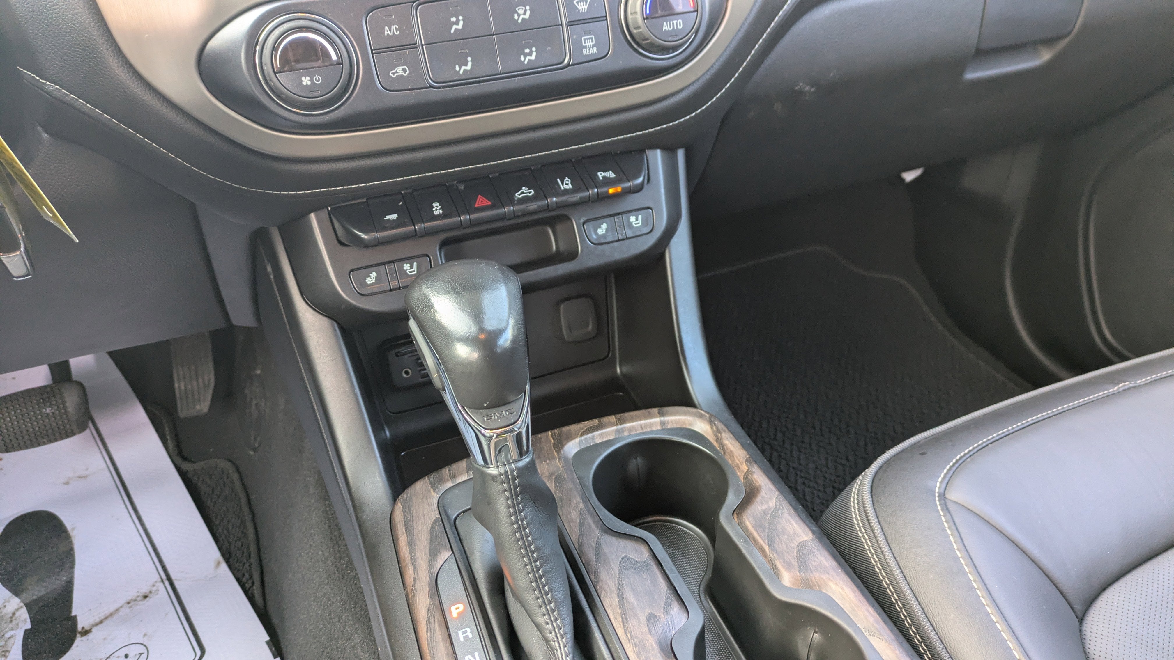 2022 GMC Canyon Denali