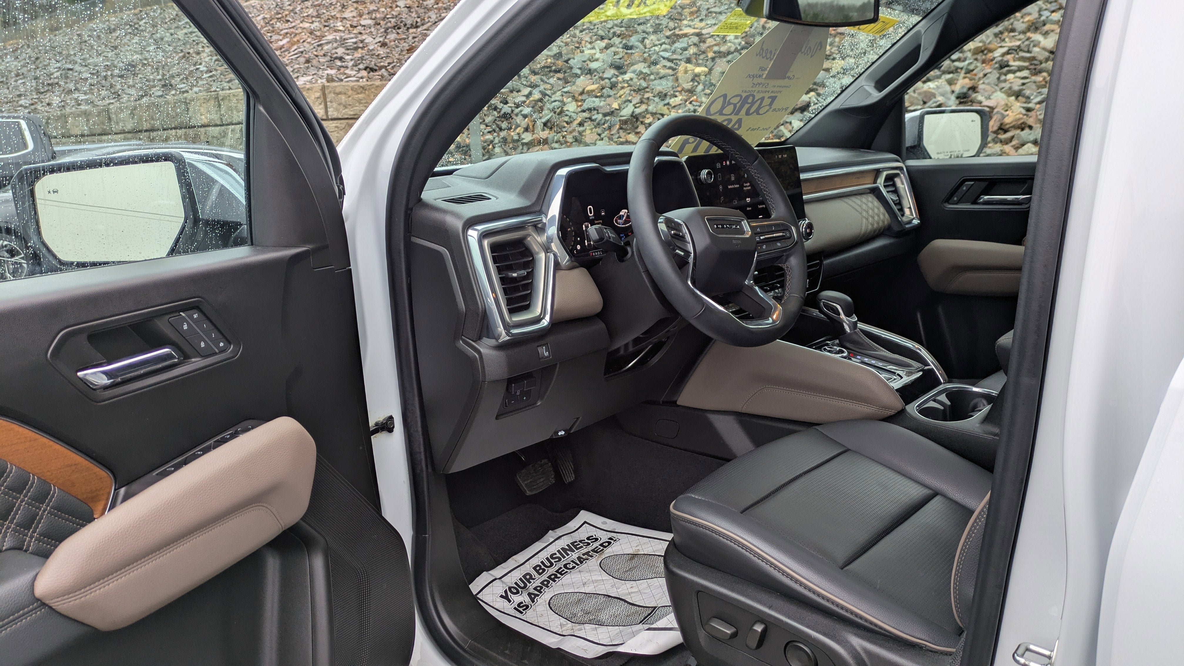 2024 GMC Canyon Denali