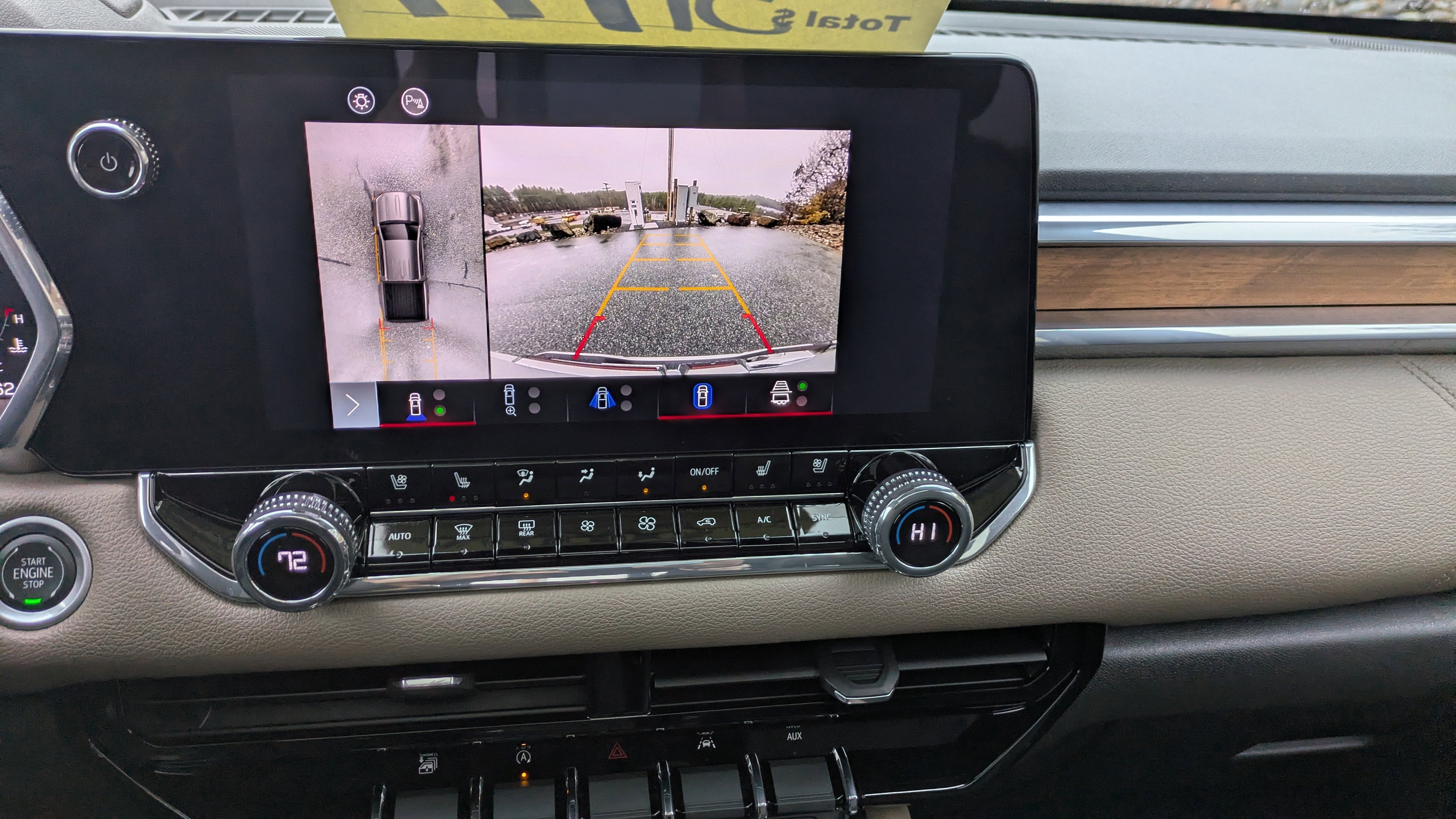 2024 GMC Canyon Denali