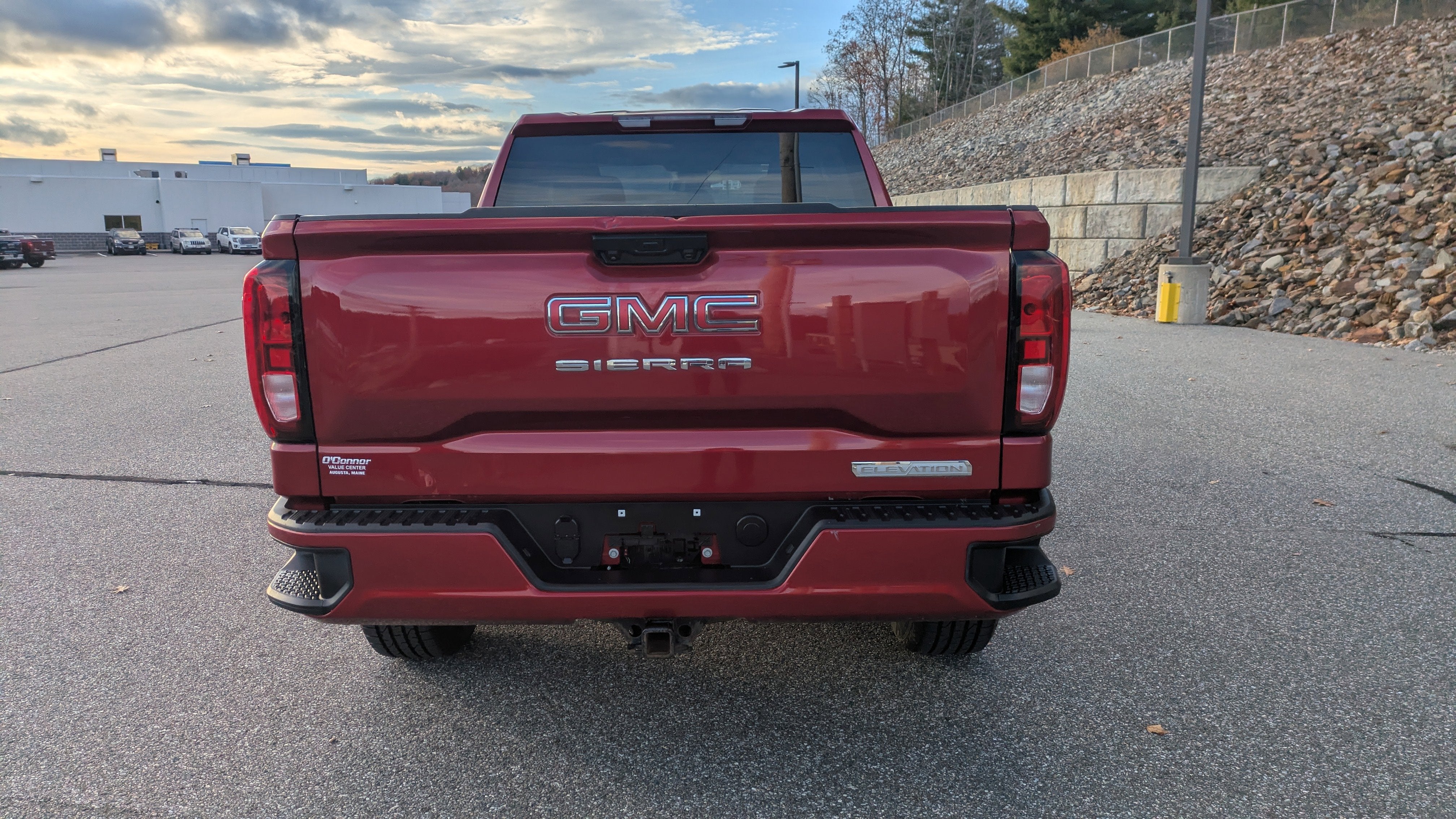 2024 GMC Sierra 1500 Elevation