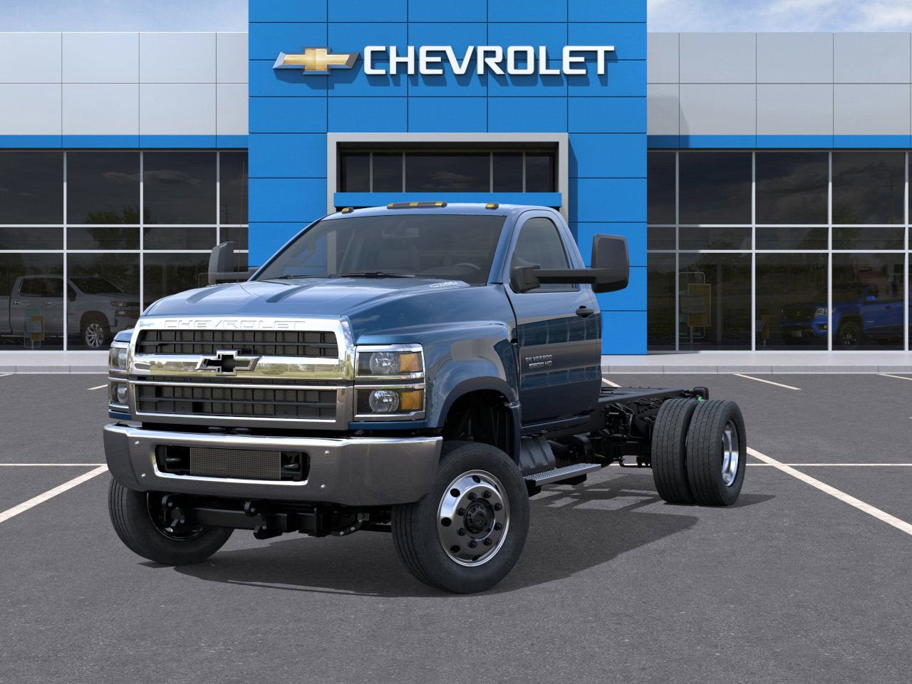 2025 Chevrolet Silverado 5500 HD Work Truck