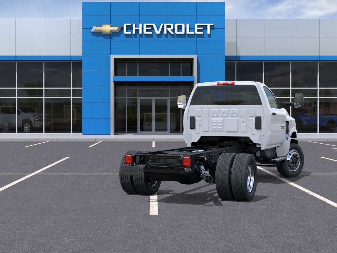 2025 Chevrolet Silverado 5500 HD Work Truck