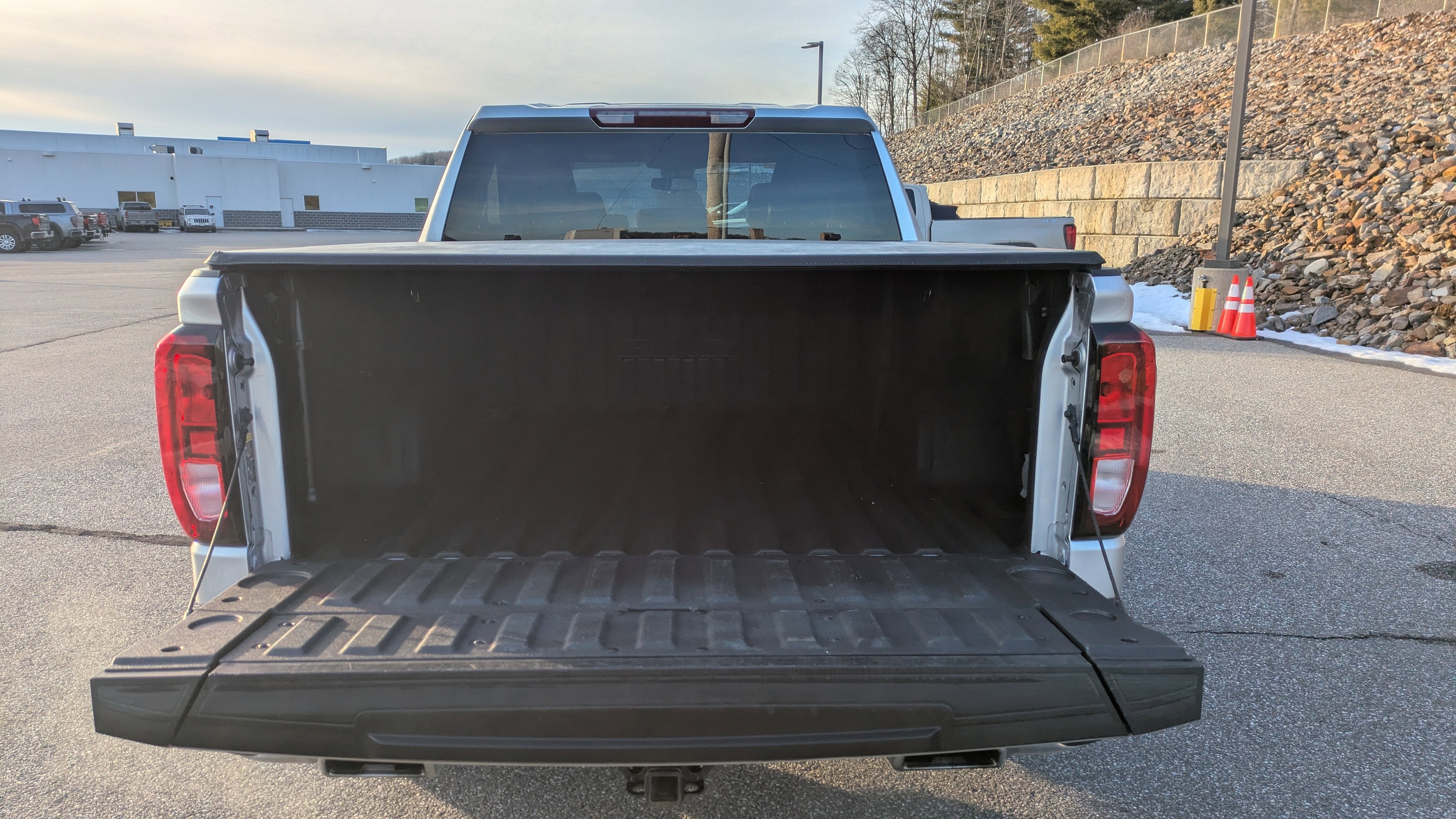 2022 GMC Sierra 1500 SLE