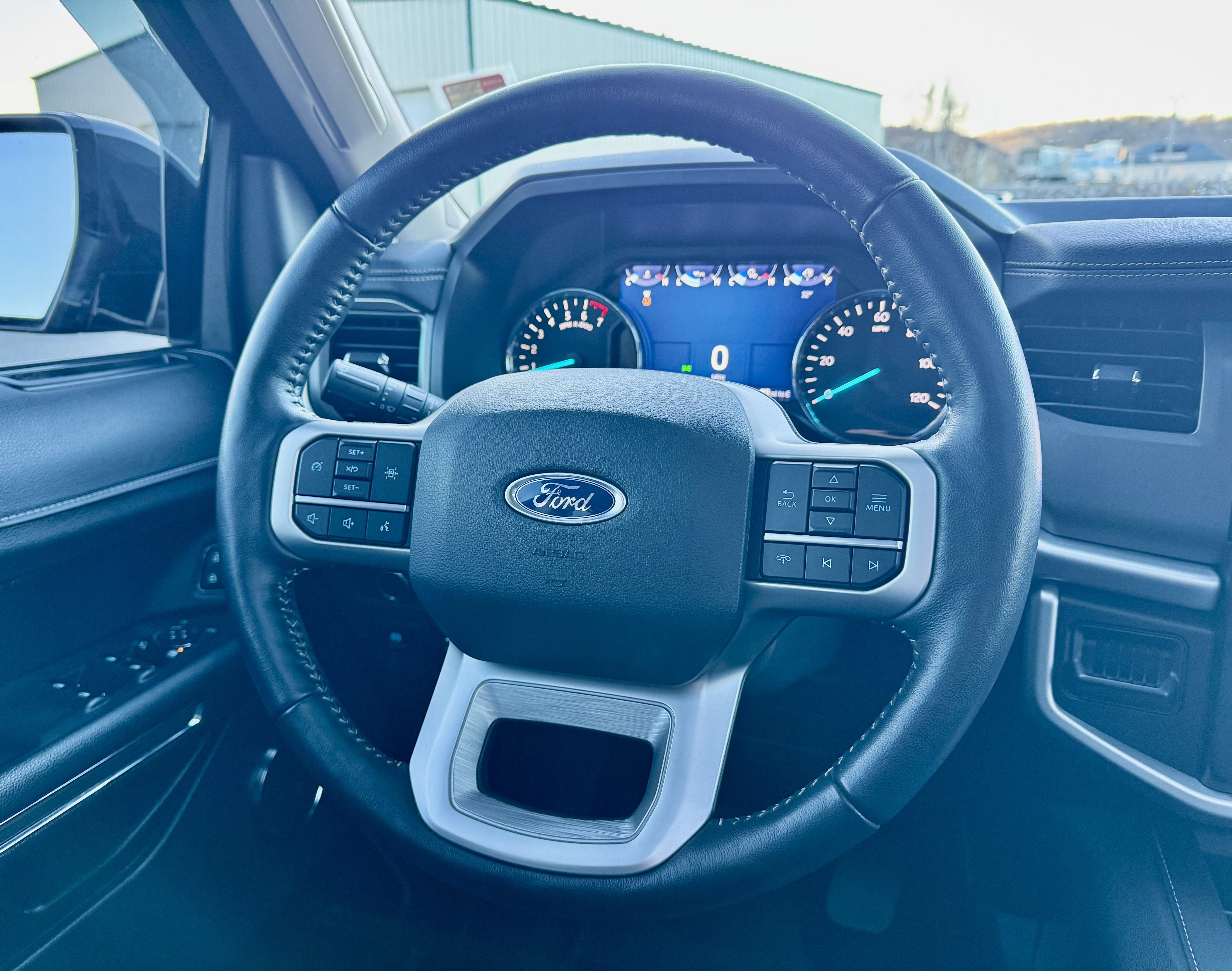 2023 Ford Expedition XLT