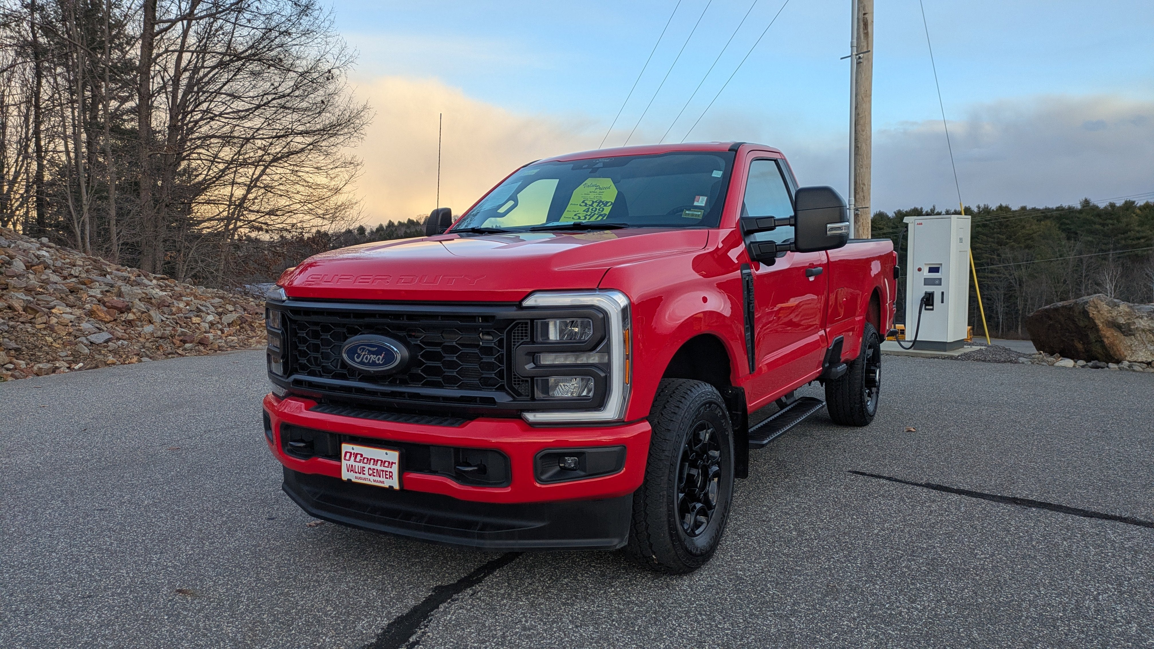 2025 Ford Super Duty F-350 SRW Base