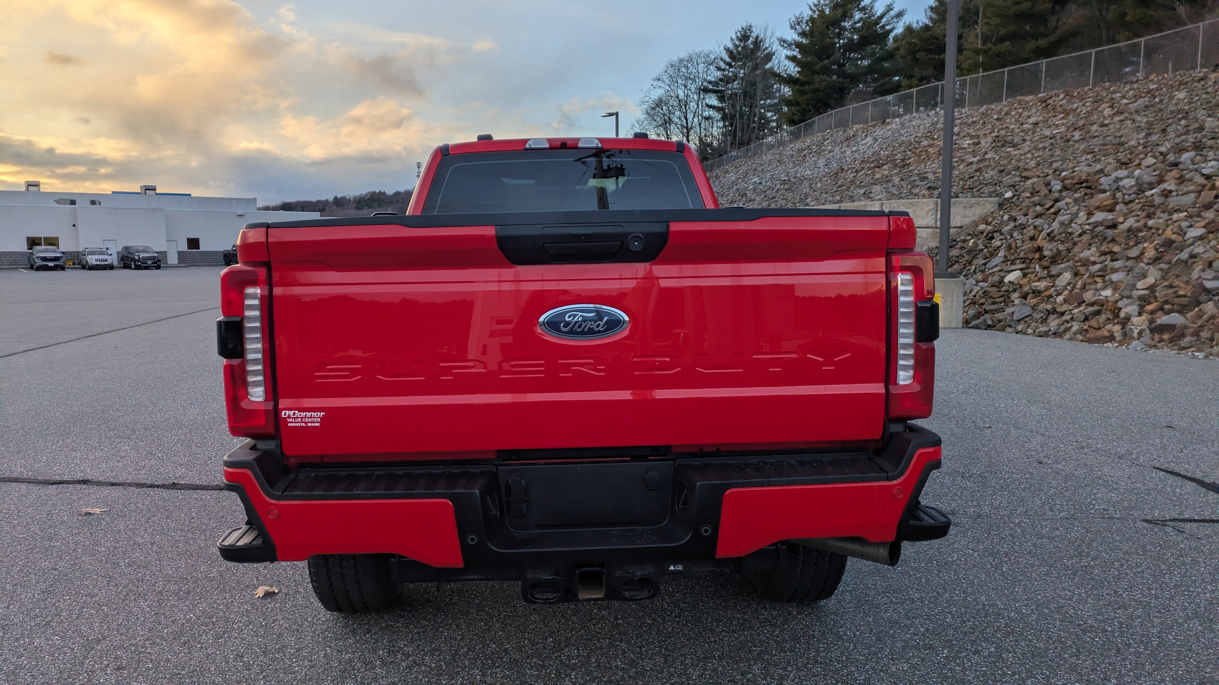 2025 Ford Super Duty F-350 SRW Base