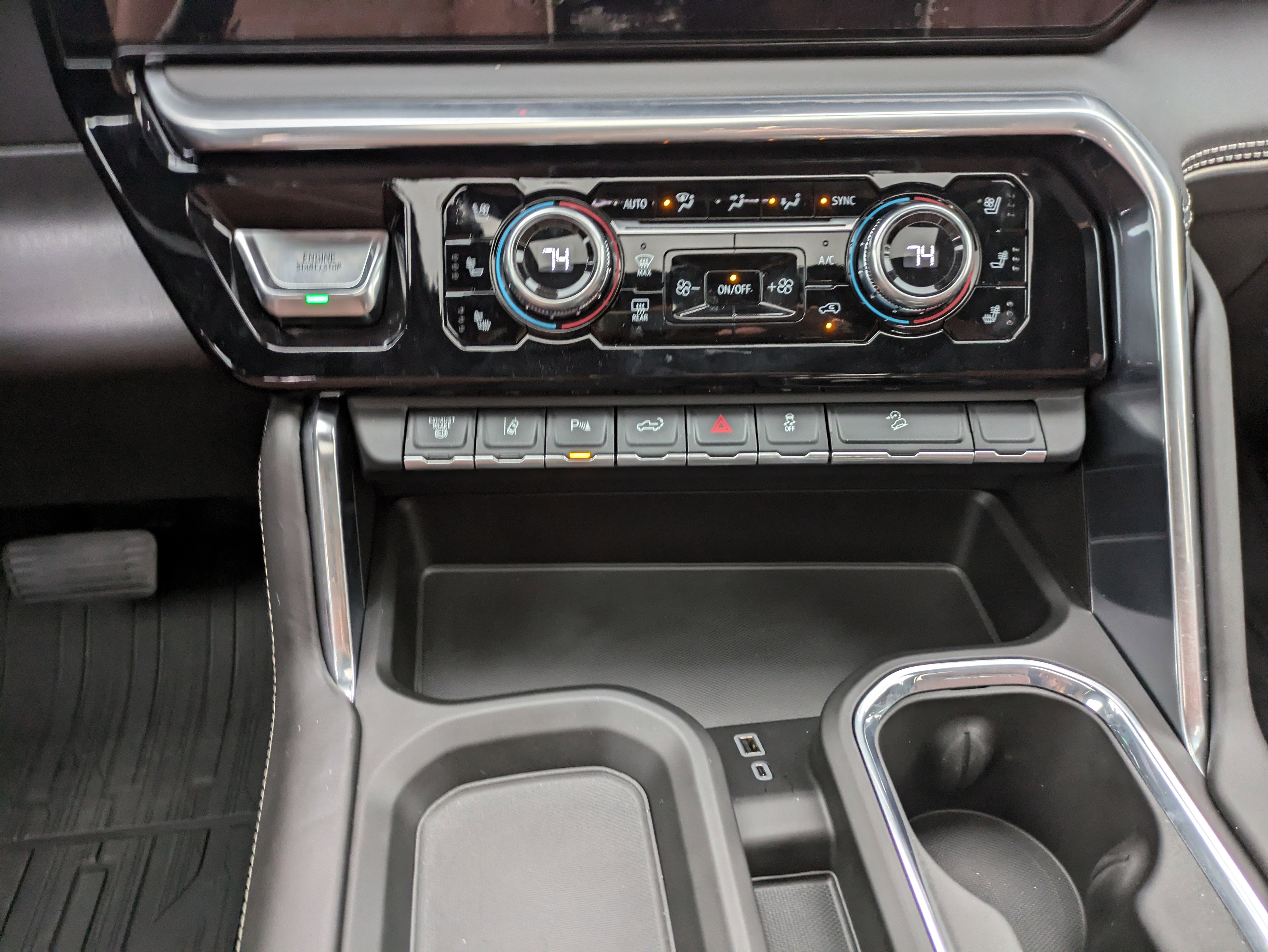 2024 GMC Sierra 3500HD Denali Ultimate