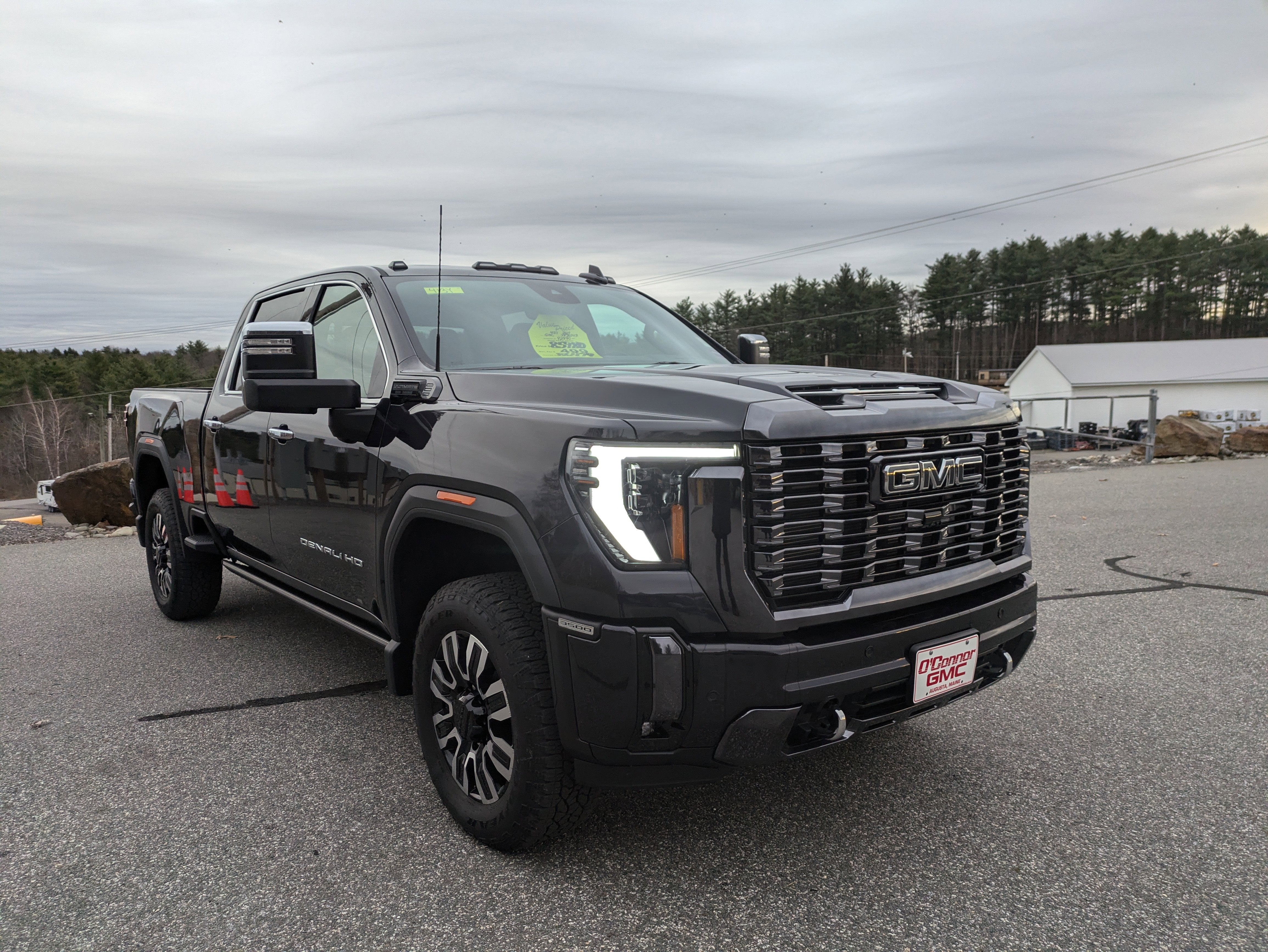 2024 GMC Sierra 3500HD Denali Ultimate