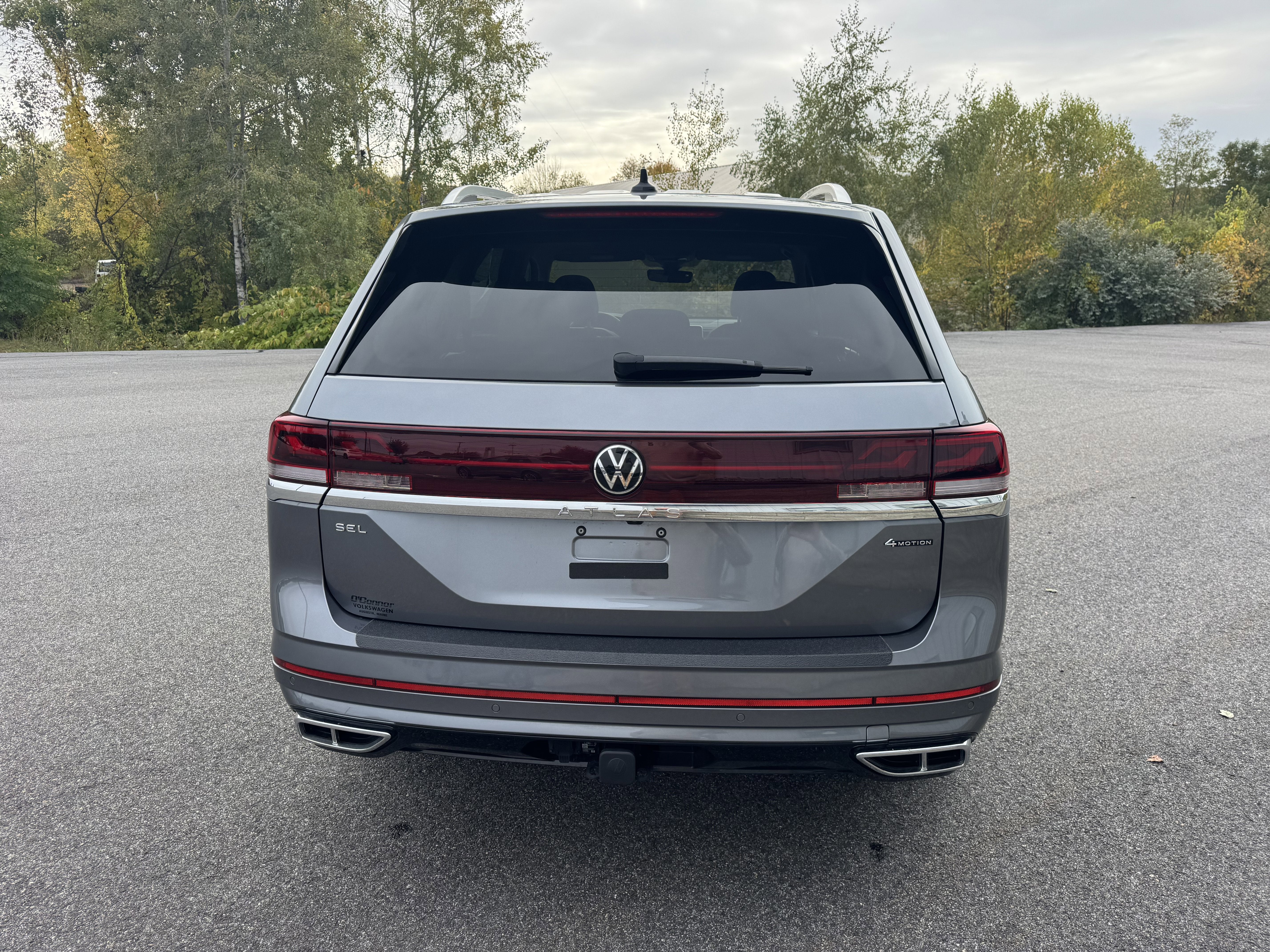 2025 Volkswagen Atlas 2.0T SEL Premium R-Line