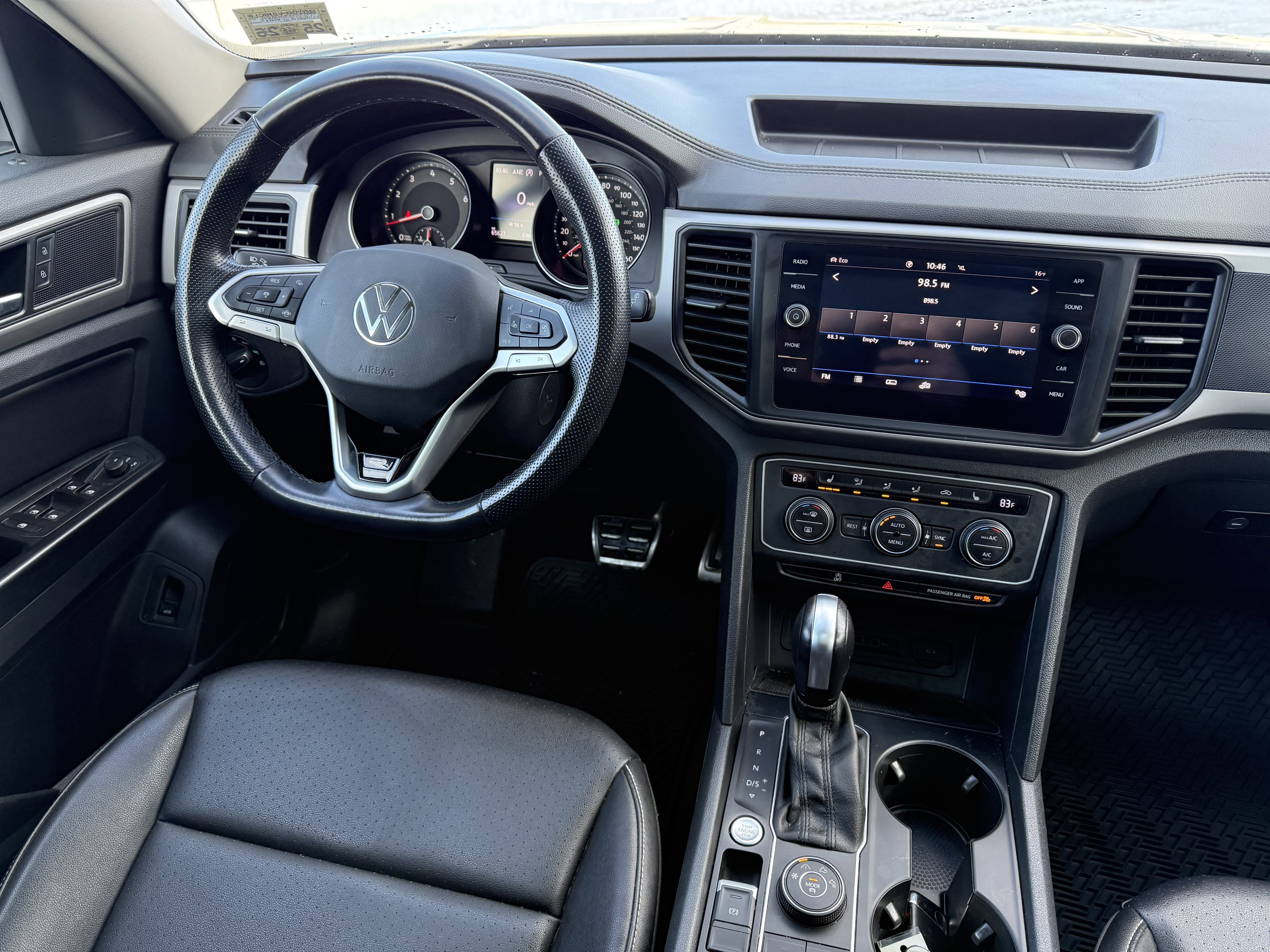 2021 Volkswagen Atlas 3.6L V6 SE w/Technology R-Line