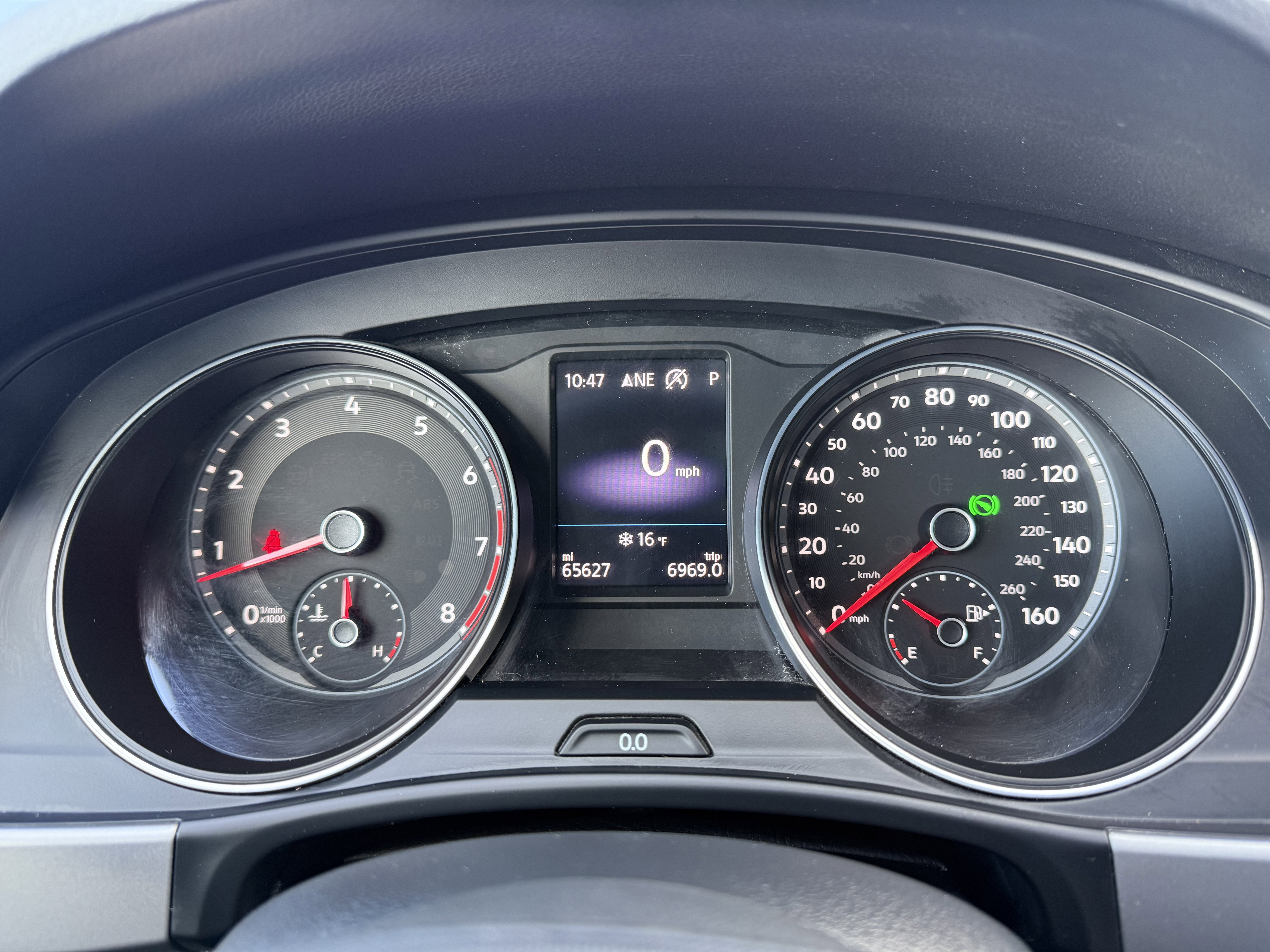 2021 Volkswagen Atlas 3.6L V6 SE w/Technology R-Line