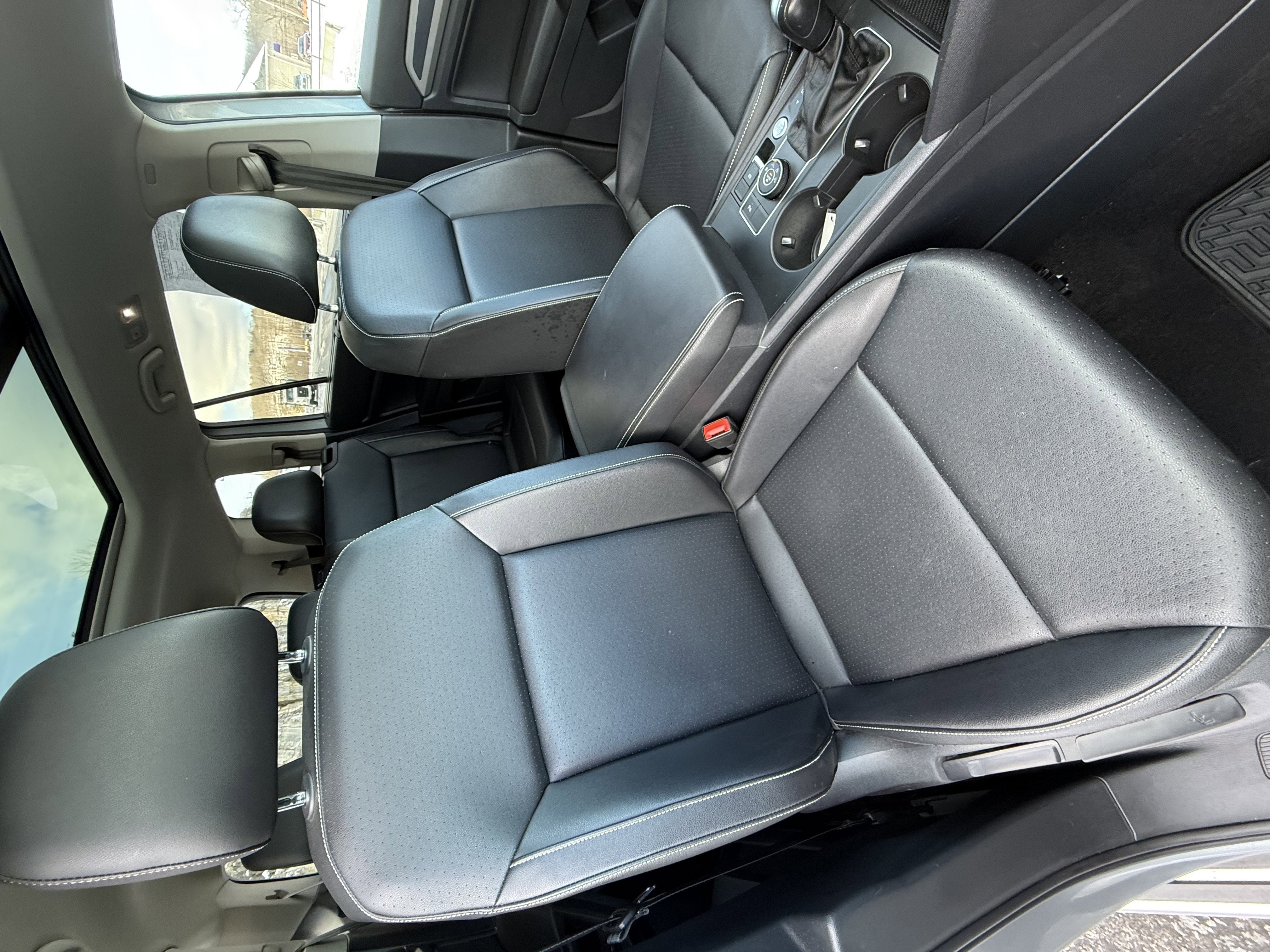 2021 Volkswagen Atlas 3.6L V6 SE w/Technology R-Line