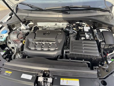 2024 Volkswagen Tiguan SEL R-Line