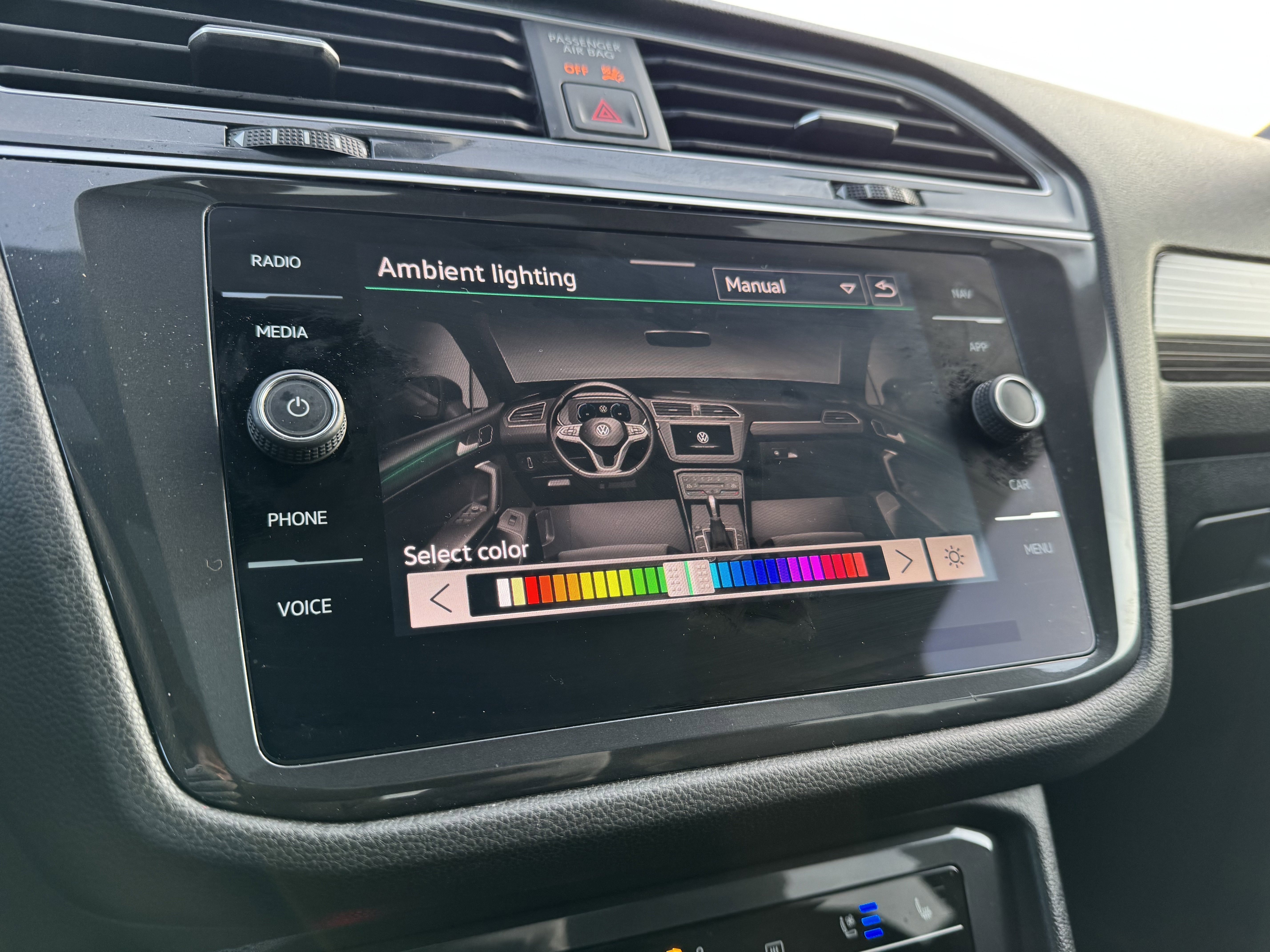 2024 Volkswagen Tiguan SEL R-Line