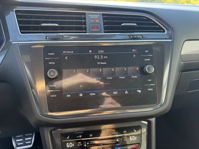 2023 Volkswagen Tiguan SE R-Line Black