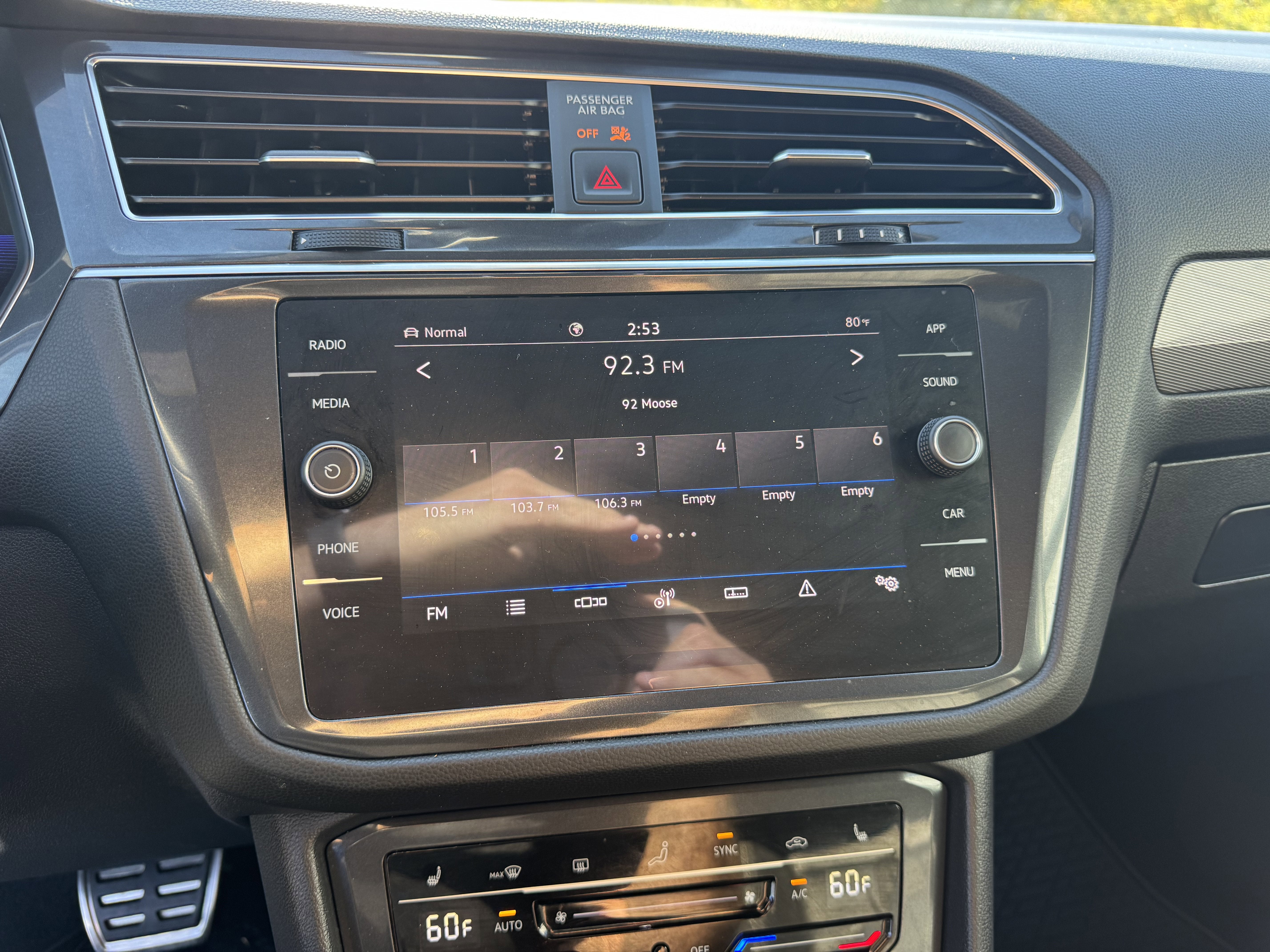 2023 Volkswagen Tiguan SE R-Line Black