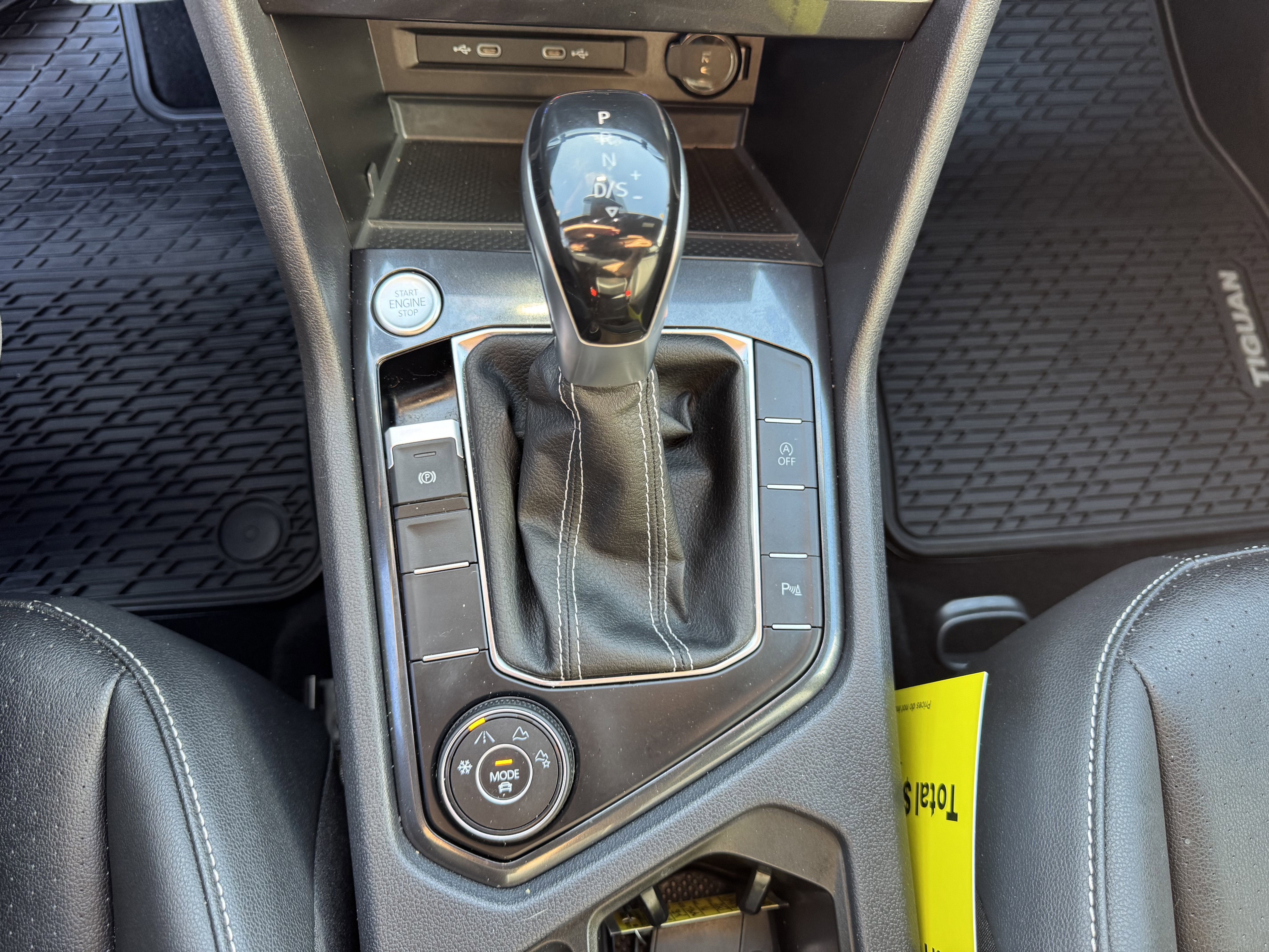 2023 Volkswagen Tiguan SE R-Line Black