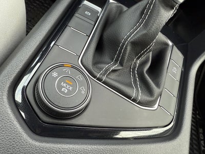 2025 Volkswagen Taos S