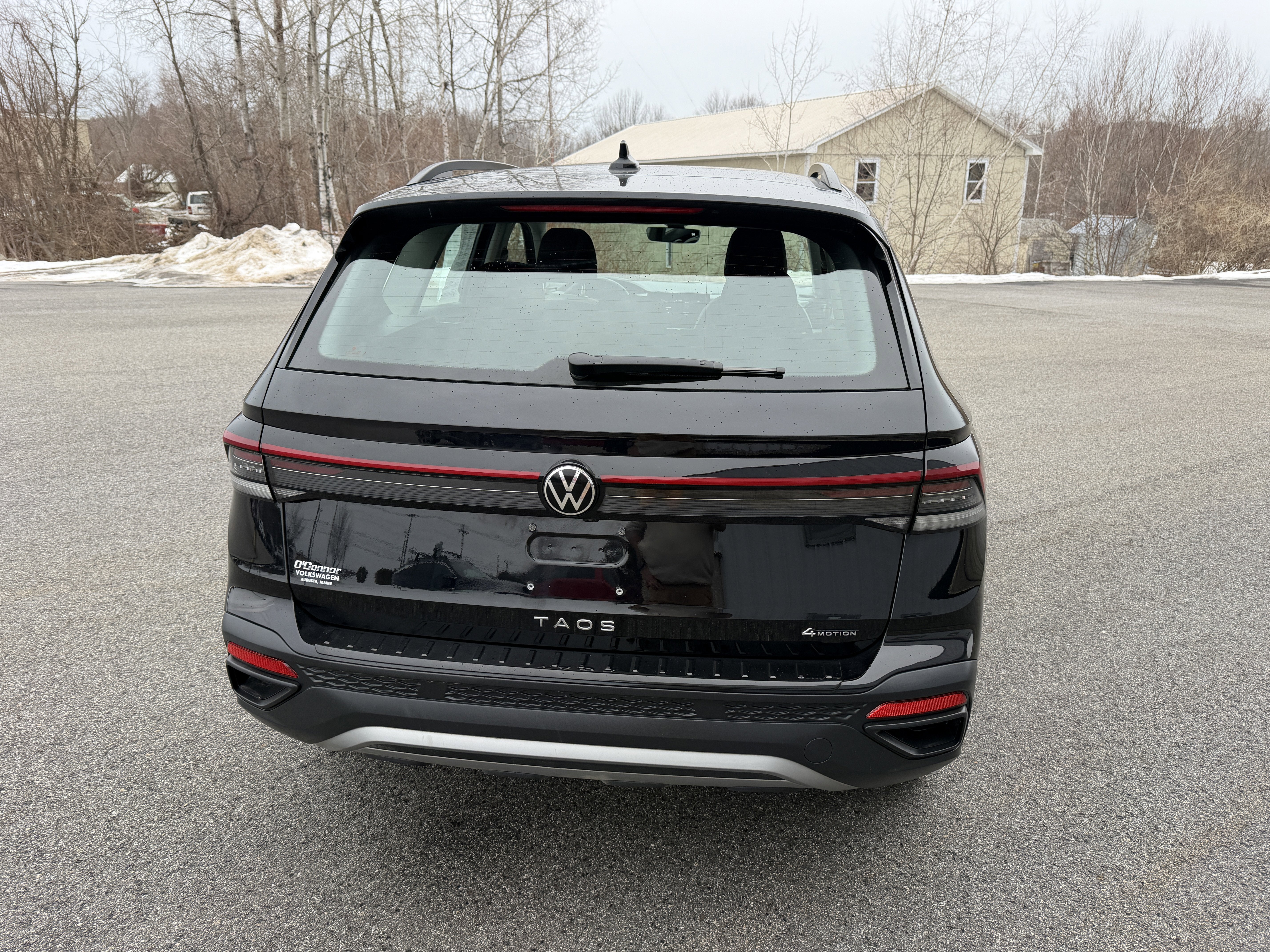 2025 Volkswagen Taos S