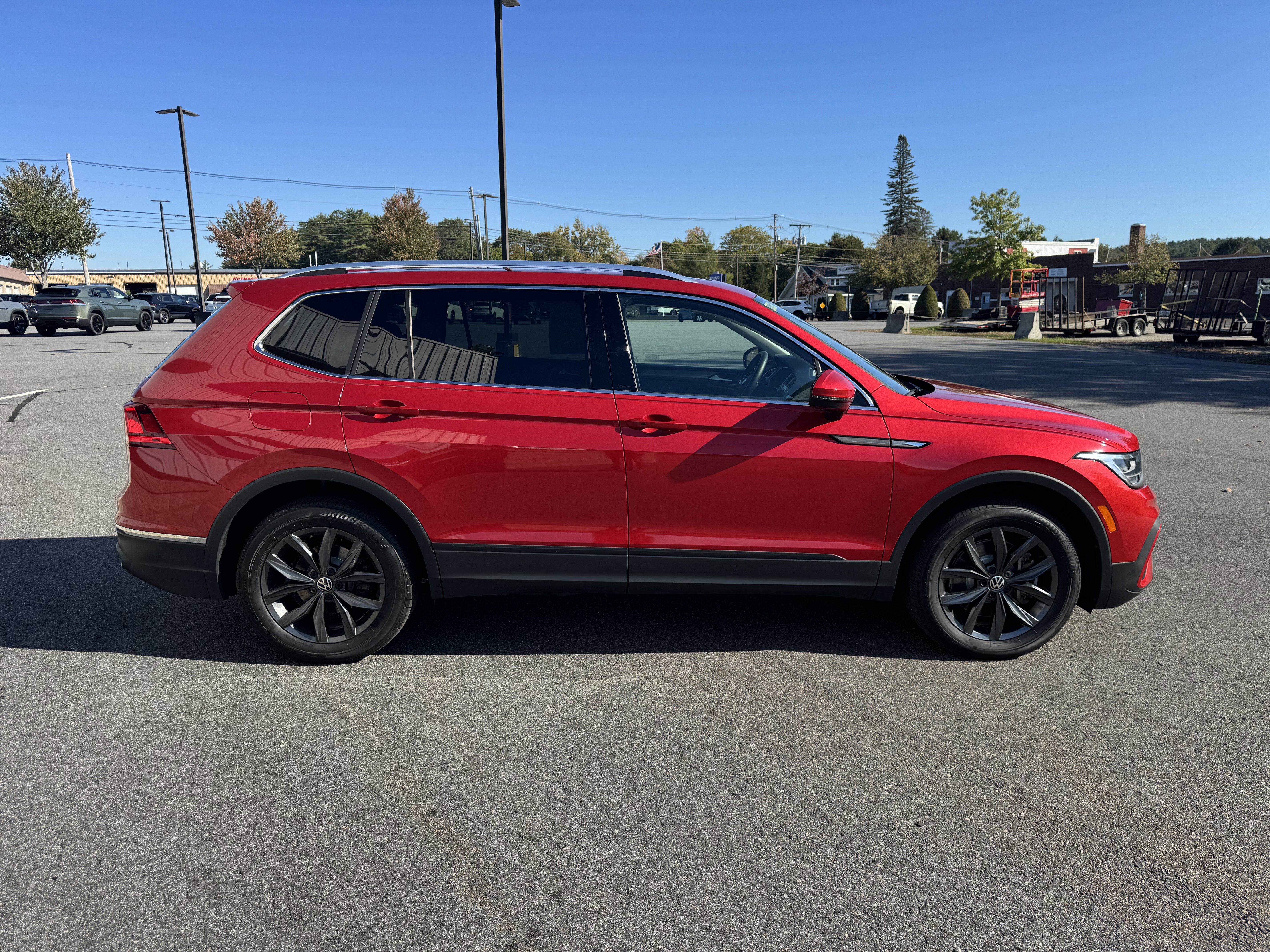 2023 Volkswagen Tiguan SE