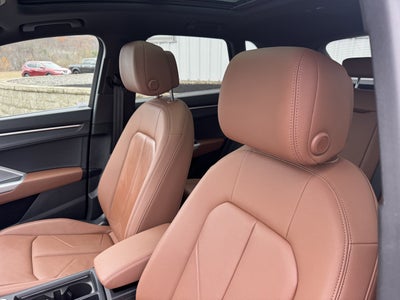 2024 Audi Q3 S line Premium